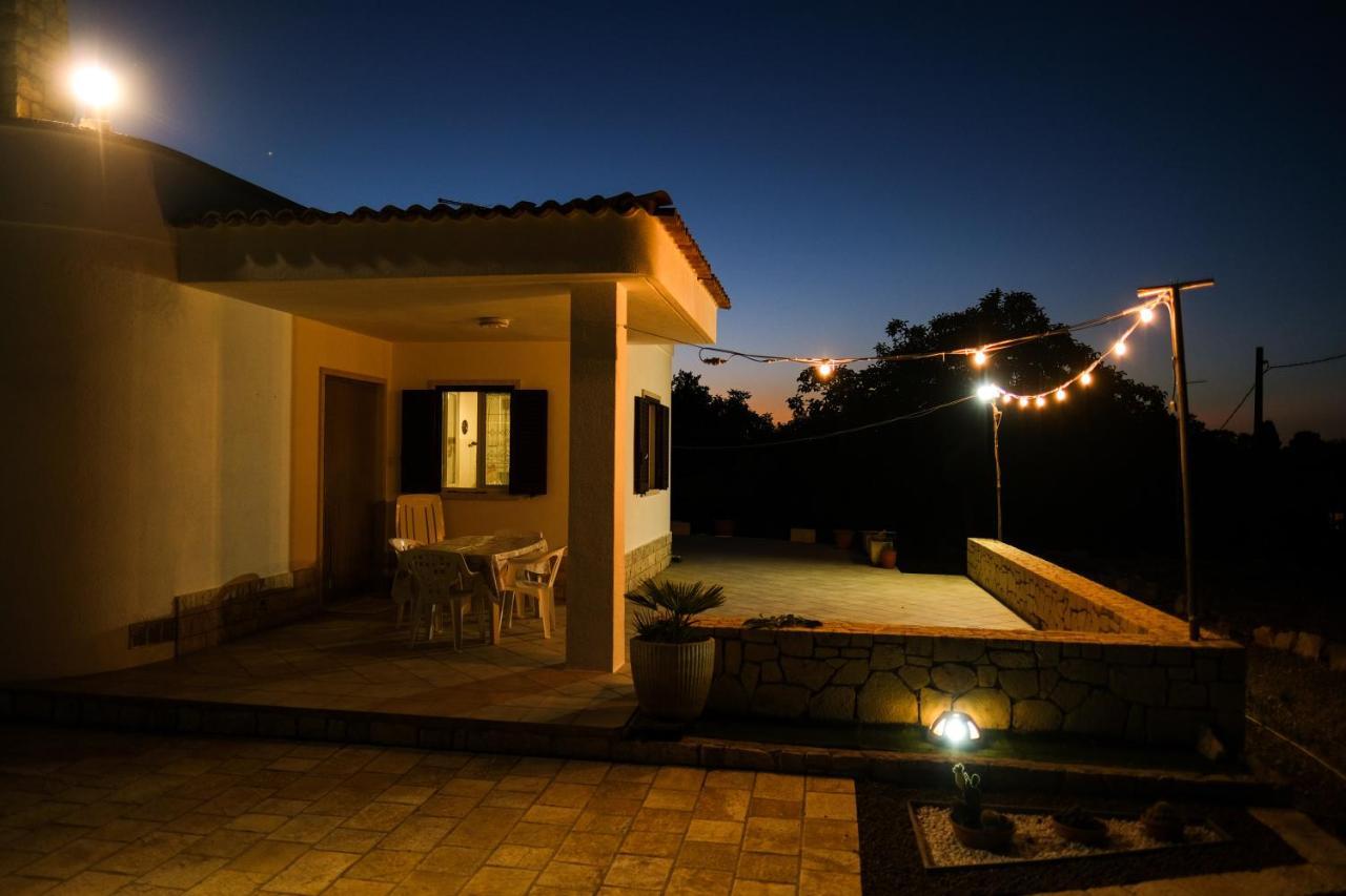 Trullo Elvira & Luigi Villa Monopoli Exterior foto